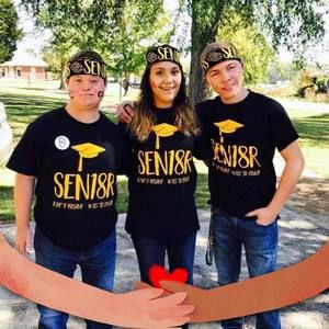 Meet your Posher, Dustin